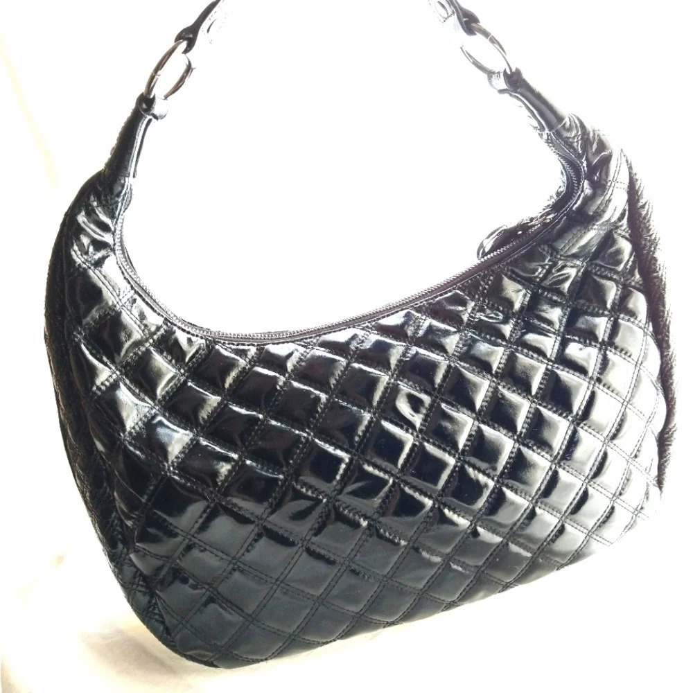 Perlina Quilted Vegan Leather Shoulder Bag 🌹 - Picture 3 of 13